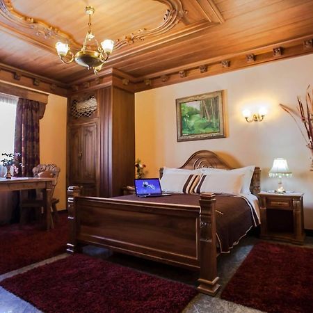 Brilant Antik Center Hotel Tirana Exterior photo